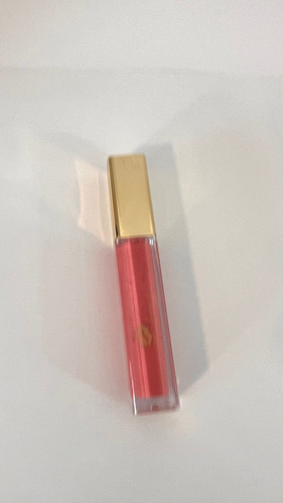 Lip Gloss Gold Label |45 Shades of Long-Lasting Shine - 23 - Lani - Makeup