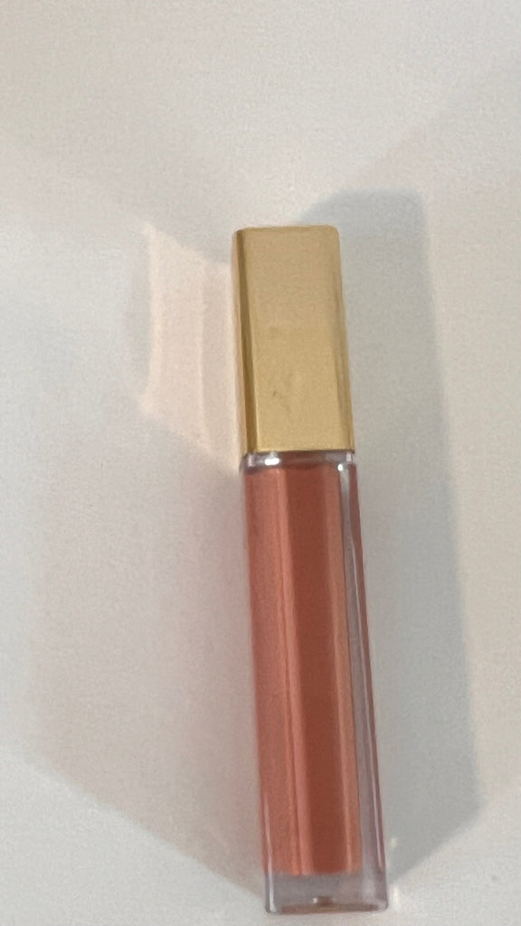 Lip Gloss Gold Label |45 Shades of Long-Lasting Shine - 6- Blaze - Makeup