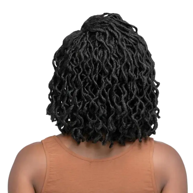744 - TAILOR Wigs LE' HOST HAIR & WIGS   