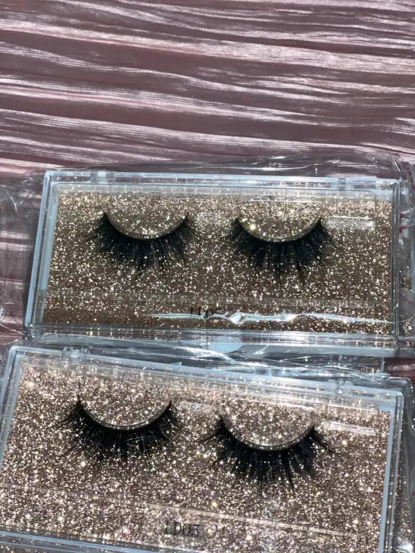    Natural Eye Lash  LE' HOST HAIR & WIGS