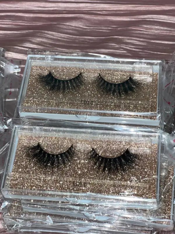    Natural Eye Lash  LE' HOST HAIR & WIGS