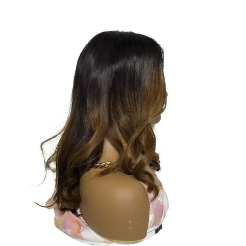    Shalise wig Le'Host Hair & Wigs